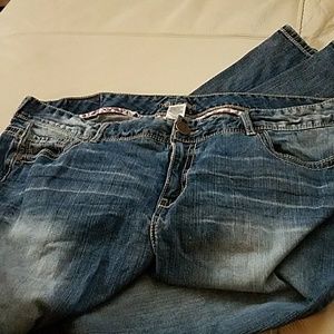 Worn once! Great jeans LONG!